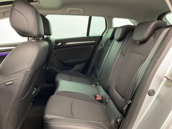 Vente en ligne Renault Megane 4 Estate  Blue dCi 115 EDC au prix de 25 480 €