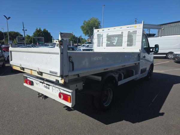 Vente en ligne Renault Master Benne MASTER BENNE 3.5T L2  DCI 130 au prix de 24 870 €