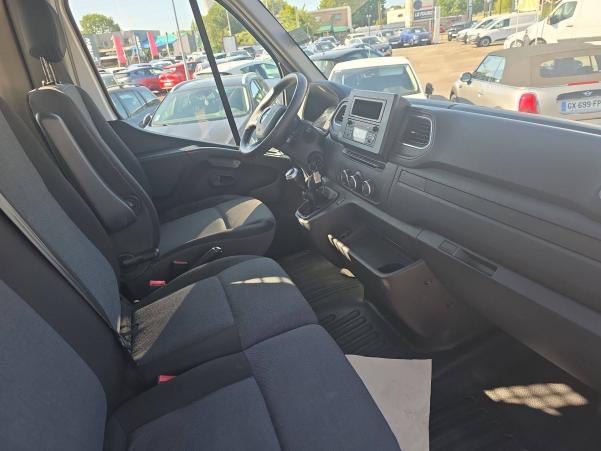 Vente en ligne Renault Master Benne MASTER BENNE 3.5T L2  DCI 130 au prix de 24 870 €