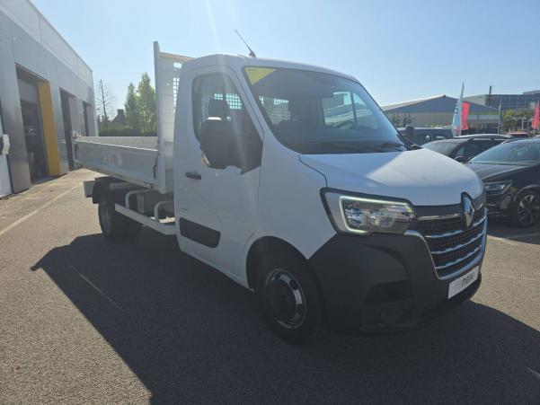 Vente en ligne Renault Master Benne MASTER BENNE 3.5T L2  DCI 130 au prix de 24 870 €