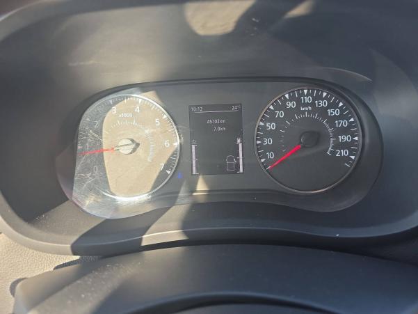 Vente en ligne Renault Master Benne MASTER BENNE 3.5T L2  DCI 130 au prix de 24 870 €