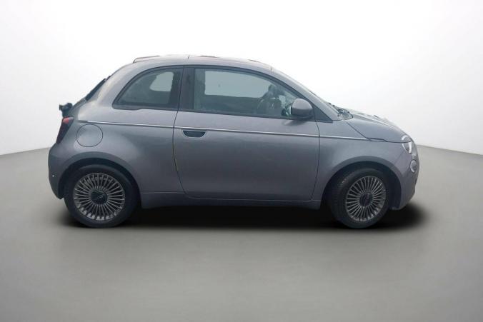 Vente en ligne Fiat 500 électrique 500 e 118 ch au prix de 13 870 €