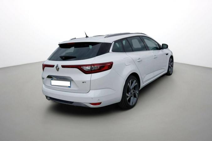 Vente en ligne Renault Megane 4 Estate Mégane IV Estate dCi 165 Energy EDC au prix de 18 990 €