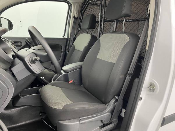 Vente en ligne Renault Kangoo Express  BLUE DCI 95 au prix de 9 990 €