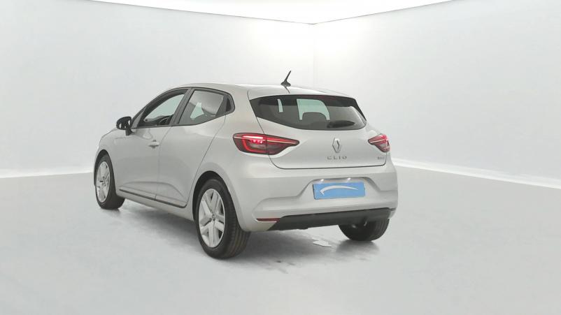 Vente en ligne Renault Clio 5 Clio E-Tech 140 au prix de 14 470 €
