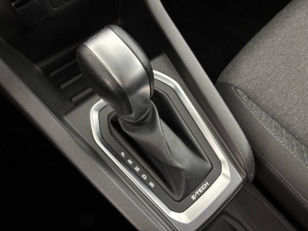 Vente en ligne Renault Clio 5 Clio E-Tech 140 au prix de 14 470 €