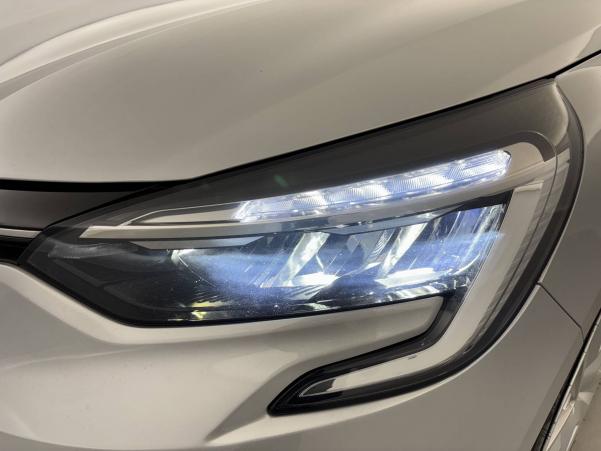 Vente en ligne Renault Clio 5 Clio E-Tech 140 au prix de 14 470 €