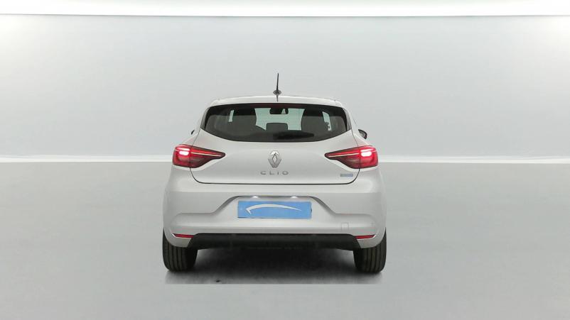 Vente en ligne Renault Clio 5 Clio E-Tech 140 au prix de 14 470 €