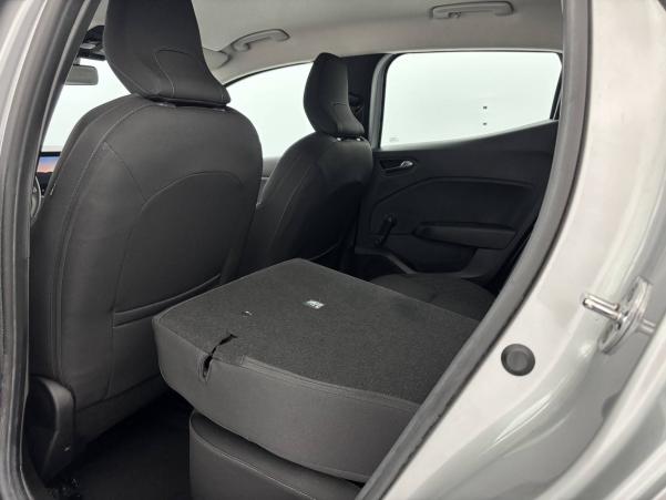 Vente en ligne Renault Clio 5 Clio E-Tech 140 au prix de 14 470 €