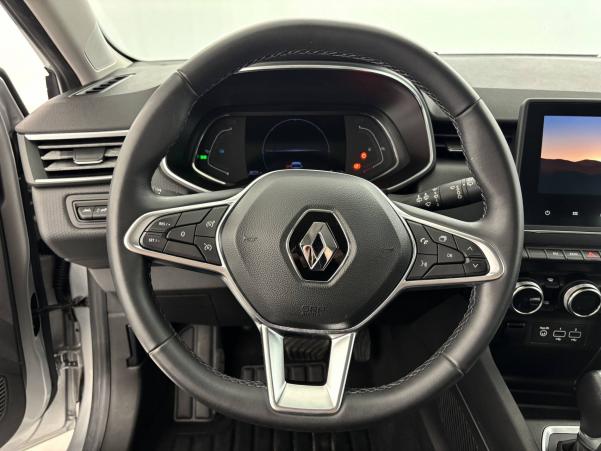 Vente en ligne Renault Clio 5 Clio E-Tech 140 au prix de 14 470 €