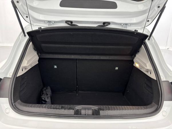 Vente en ligne Renault Clio 5 Clio Blue dCi 85 au prix de 12 770 €