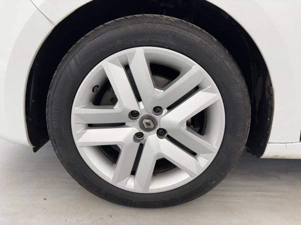Vente en ligne Renault Clio 5 Clio Blue dCi 85 au prix de 12 770 €