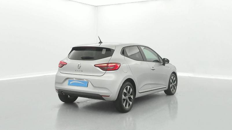 Vente en ligne Renault Clio 5 Clio TCe 90 au prix de 15 490 €