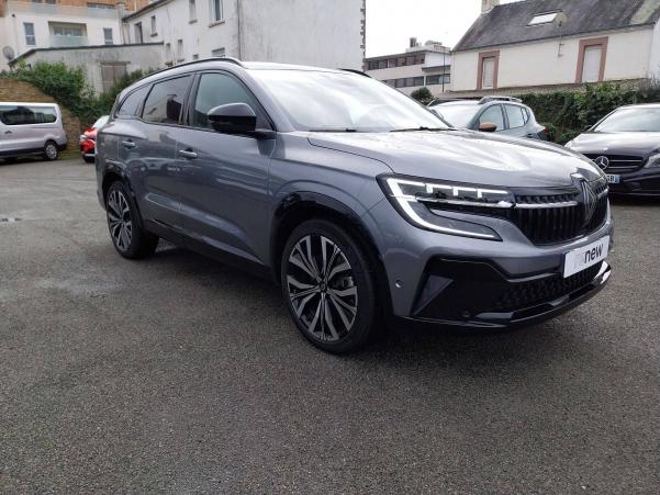 Vente en ligne Renault Nouveau Espace Espace E-Tech hybrid 200 au prix de 42 990 €