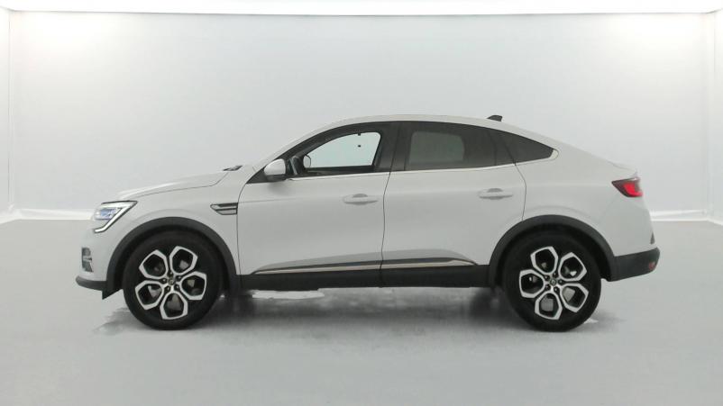 Vente en ligne Renault Arkana  E-Tech 145 - 21B au prix de 21 270 €