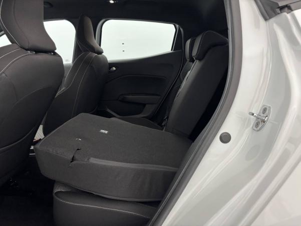 Vente en ligne Renault Clio 5 Clio TCe 90 - 21N au prix de 15 490 €
