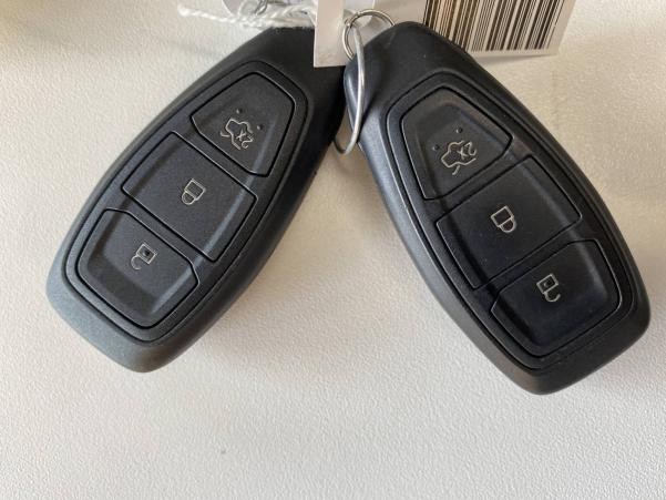 Vente en ligne Ford Fiesta  1.0 EcoBoost 155 ch S&S mHEV BVM6 au prix de 15 490 €