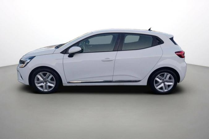 Vente en ligne Renault Clio 5 Clio E-Tech 140 - 21N au prix de 16 990 €