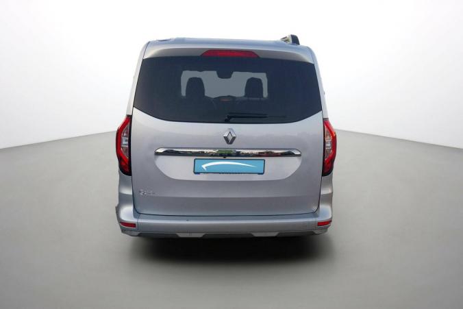 Vente en ligne Renault Kangoo  Blue dCi 115 au prix de 23 990 €