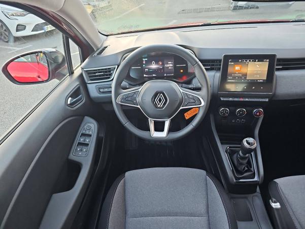 Vente en ligne Renault Clio 5 Clio dCi 100 au prix de 19 170 €