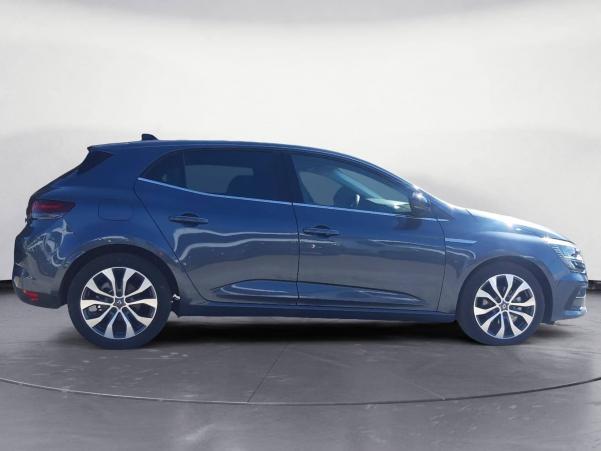 Vente en ligne Renault Megane 4  Blue dCi 115 EDC au prix de 25 750 €