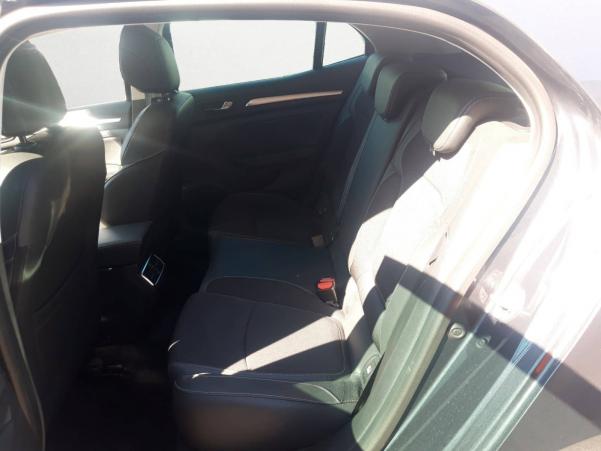 Vente en ligne Renault Megane 4  Blue dCi 115 EDC au prix de 25 750 €