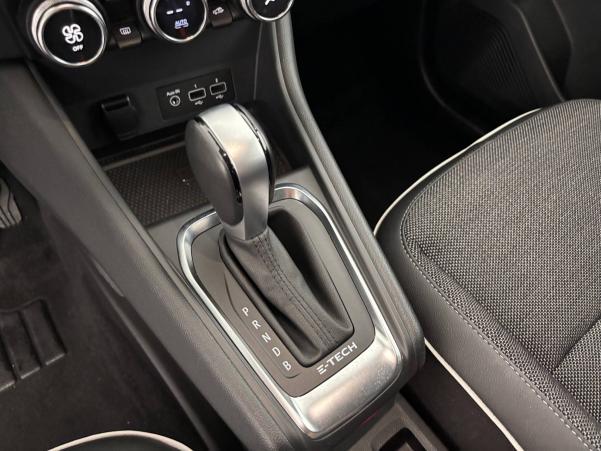 Vente en ligne Renault Captur  E-Tech 145 - 21 au prix de 21 490 €