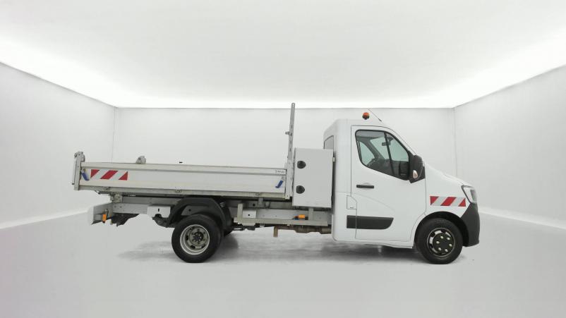 Vente en ligne Renault Master 3 Châssis Cabine MASTER BENNE COFFRE CC PROP RJ3500 L3 DCI 130 au prix de 27 990 €