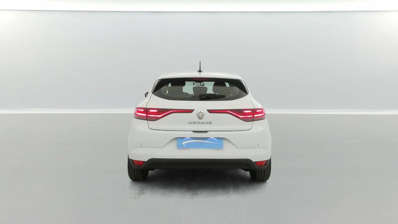 Vente en ligne Renault Megane 4  Blue dCi 115 au prix de 17 850 €