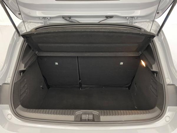 Vente en ligne Renault Clio 5 Clio TCe 90 au prix de 17 190 €