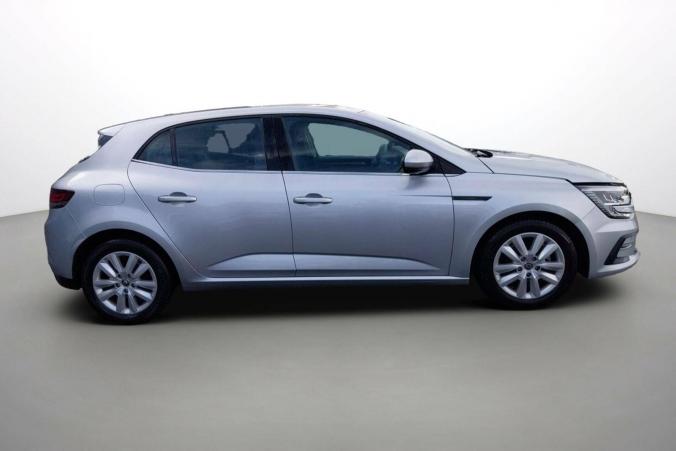 Vente en ligne Renault Megane 4 Mégane IV Berline Blue dCi 115 au prix de 16 990 €