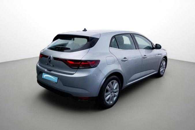Vente en ligne Renault Megane 4 Mégane IV Berline Blue dCi 115 au prix de 16 990 €