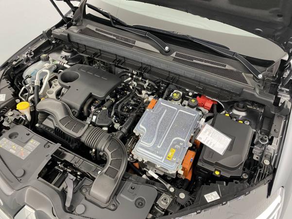 Vente en ligne Renault Arkana  E-Tech hybride 145 - 22 au prix de 21 990 €