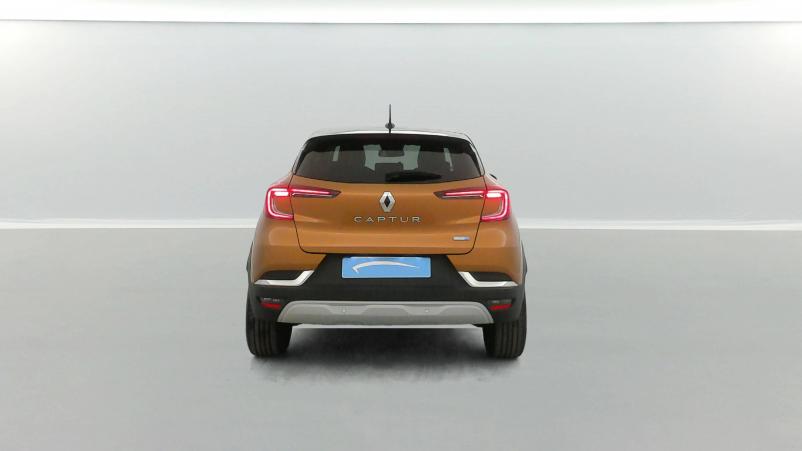 Vente en ligne Renault Captur  E-Tech 145 - 21 au prix de 21 290 €