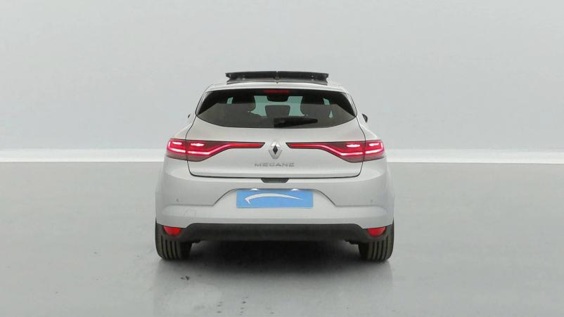 Vente en ligne Renault Megane 4  Blue dCi 115 EDC au prix de 22 870 €