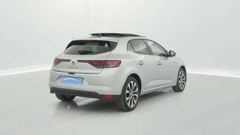 Vente en ligne Renault Megane 4  Blue dCi 115 EDC au prix de 22 870 €