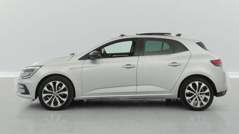 Vente en ligne Renault Megane 4  Blue dCi 115 EDC au prix de 22 870 €