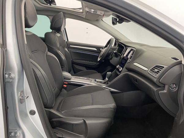 Vente en ligne Renault Megane 4  Blue dCi 115 EDC au prix de 22 870 €