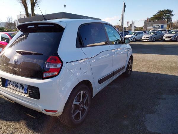 Vente en ligne Renault Twingo 3  0.9 TCe 90 E6C au prix de 13 990 €