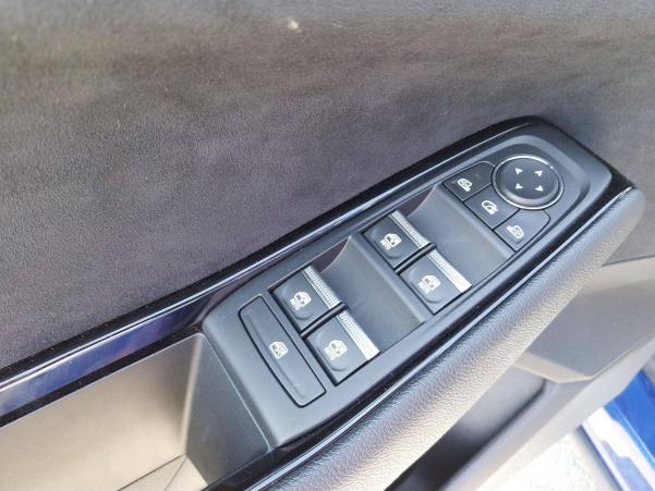 Vente en ligne Renault Austral  E-Tech hybrid 200 4Control advanced au prix de 34 490 €