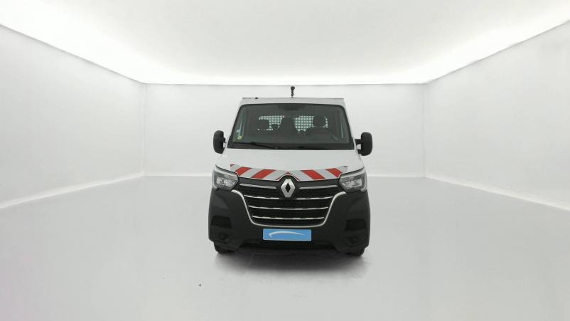 Vente en ligne Renault Master 3 Châssis Cabine MASTER BENNE CC PROP RJ3500 PAF AR COURT L2 DCI 130 au prix de 27 490 €