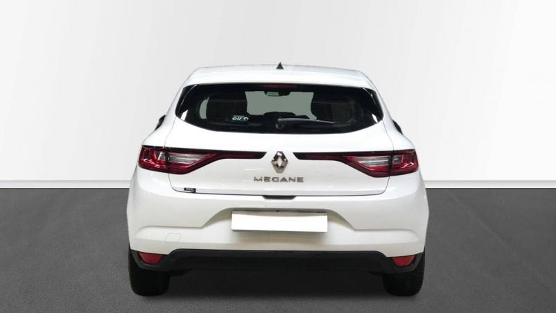 Vente en ligne Renault Megane 4 Mégane IV Berline Blue dCi 95 au prix de 13 990 €