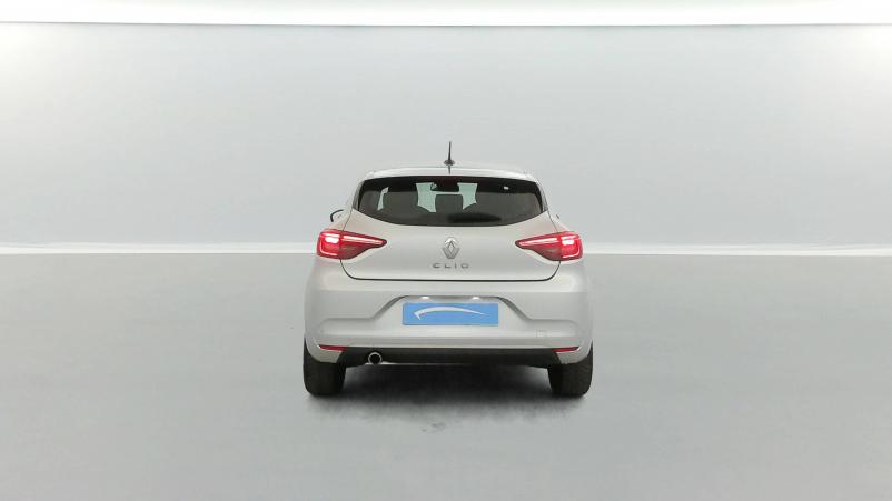 Vente en ligne Renault Clio 5 Clio Blue dCi 100 - 21N au prix de 12 470 €
