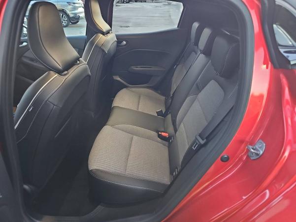 Vente en ligne Renault Clio 5 Clio TCe 90 au prix de 17 980 €