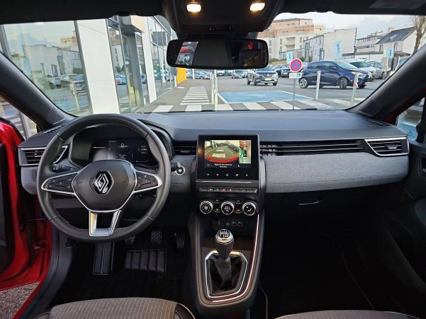 Vente en ligne Renault Clio 5 Clio TCe 90 au prix de 17 980 €