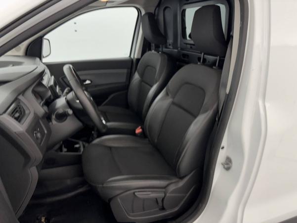 Vente en ligne Renault Express Van  BLUE DCI 95 au prix de 12 790 €