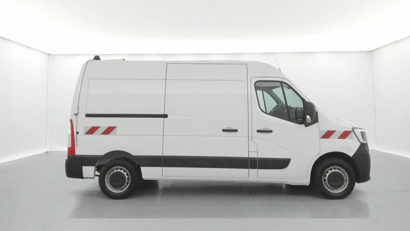 Vente en ligne Renault Master 3 Fourgon MASTER FGN TRAC F3500 L2H2 ENERGY DCI 150 au prix de 24 990 €