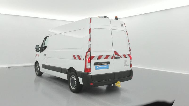 Vente en ligne Renault Master 3 Fourgon MASTER FGN TRAC F3500 L2H2 ENERGY DCI 150 au prix de 24 990 €