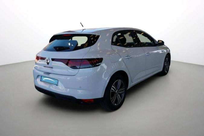 Vente en ligne Renault Megane 4  Blue dCi 115 au prix de 17 850 €