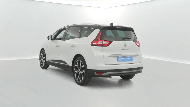 Vente en ligne Renault Grand Scenic 4 Grand Scenic TCe 140 EDC au prix de 24 870 €